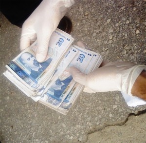 Каса с пари открадната от дискотека в Созопол 1